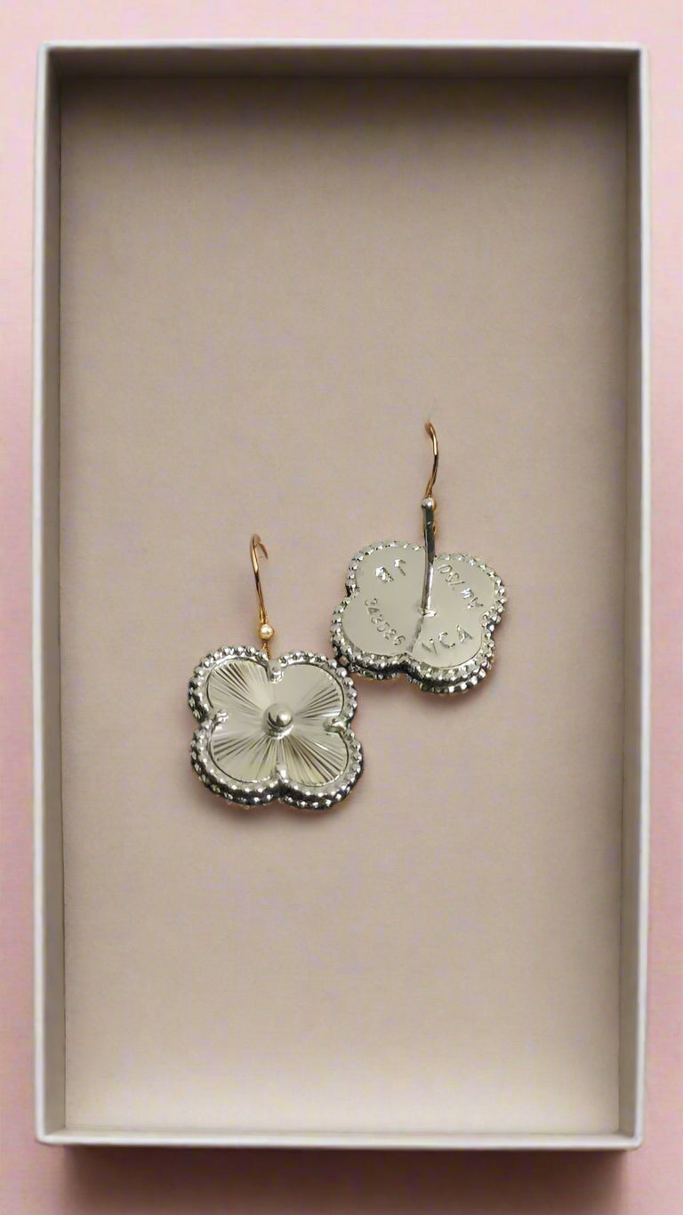 Luxury Clover Silver Pendant Necklace
