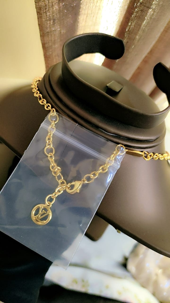 Bold Gold Link Choker Necklace – Luxe Designer-Inspired | Tarnish-Free