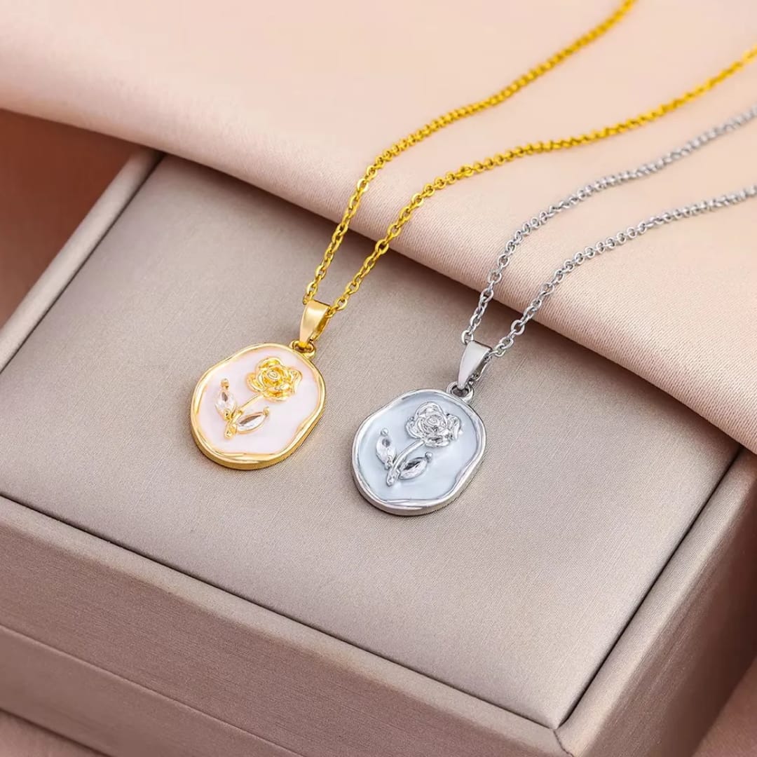 Vintage Rose Pendant Necklace – Gold & Silver Wax Seal Style