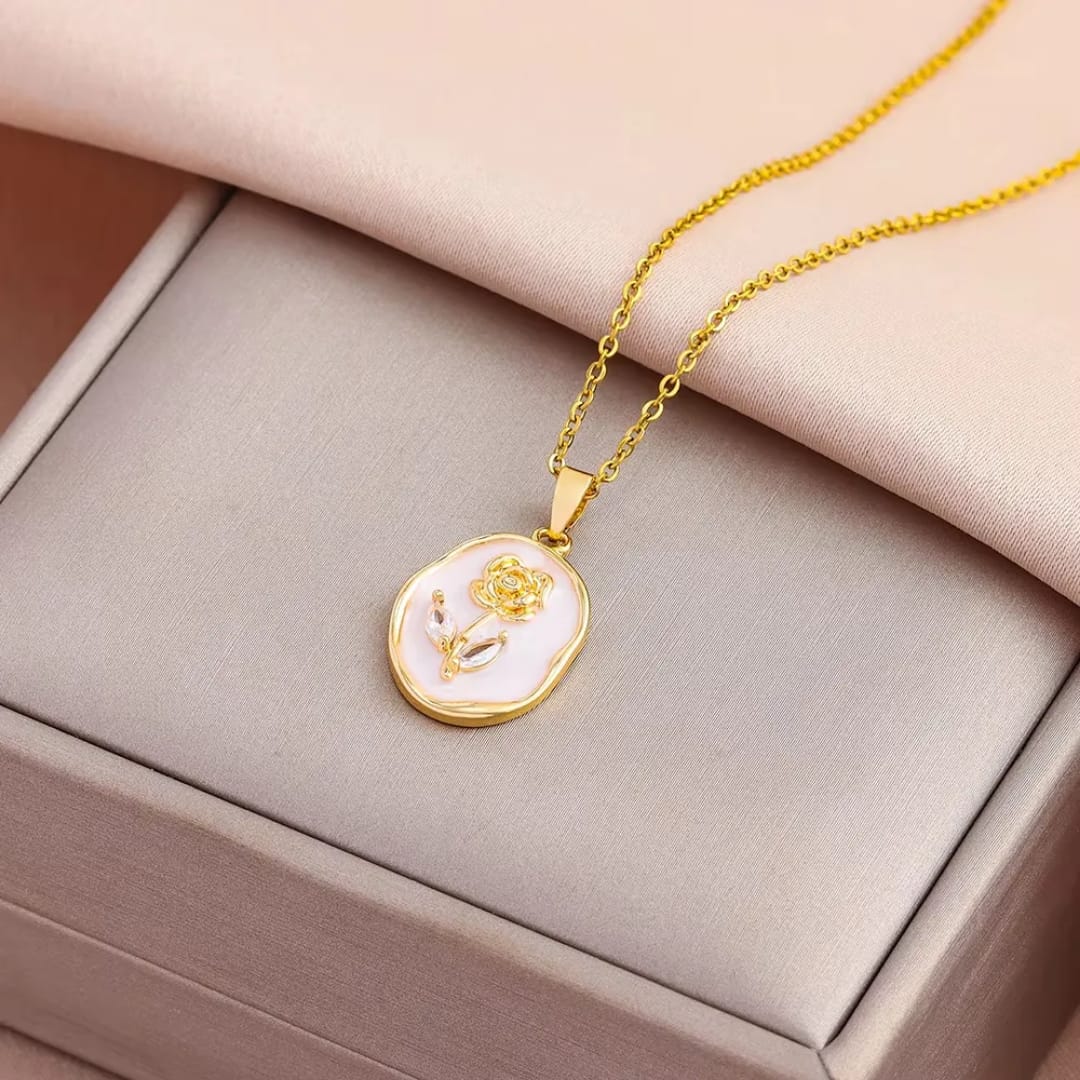 Vintage Rose Pendant Necklace – Gold & Silver Wax Seal Style