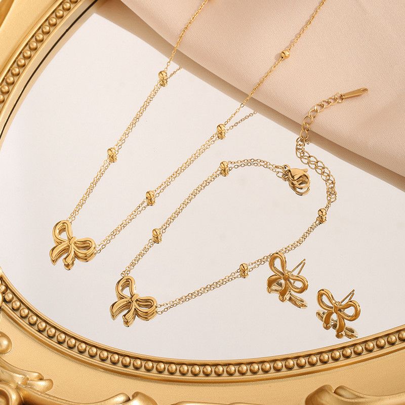 Bow Style Jewelry Set – Timeless Beauty in Every Curve