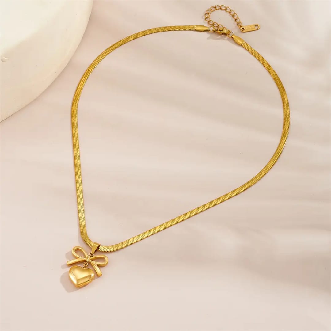 Romantic Heart Necklace with Bow – Gold Finish