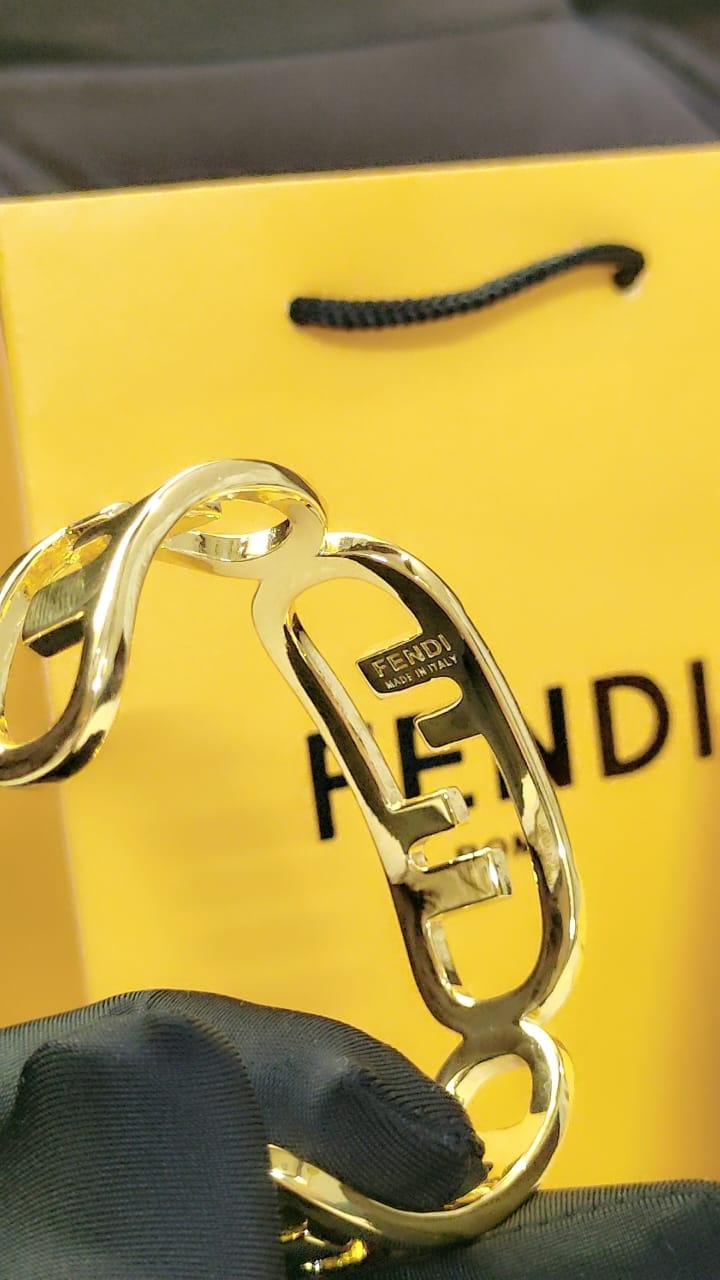 Elegant Fendi-Inspired Gold Jewelry Set – Bracelet & Earrings