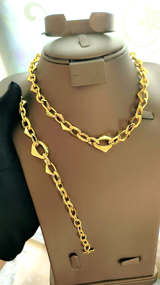 Designer-Inspired Triangle Charm Necklace – Luxury Look | Tarnish-Free