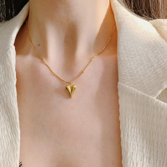 Heart Chain Necklace – Gold & Silver Minimalist Love