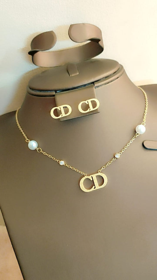 Luxury-Inspired Necklace & Earrings Set – Polished Gold Logo Style