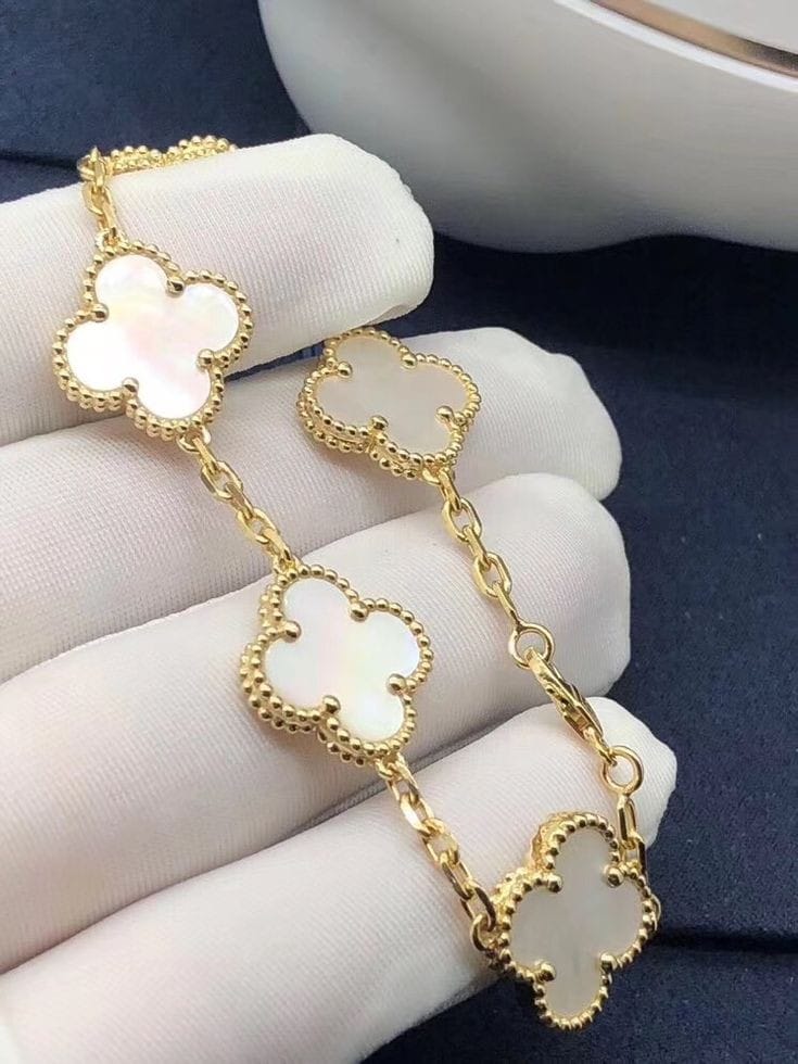 Premium Quality Clover Bracelet – Green, White & Black Charms on Gold Chain