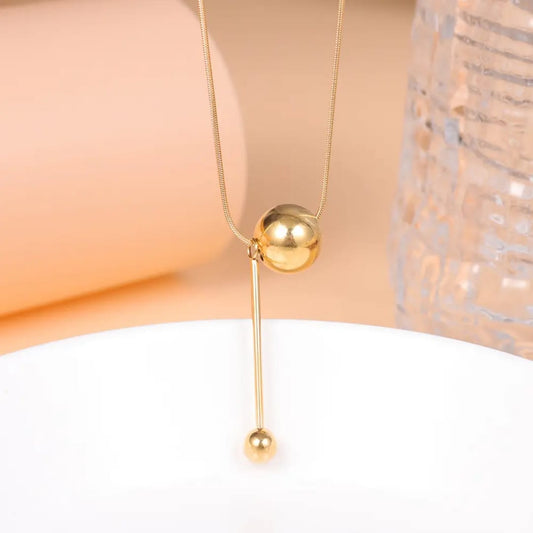 Minimalist Gold Drop Necklace – Elegant Modern Jewelry